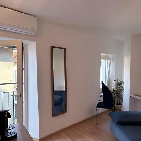 Affittacamere Maison Perlè *
